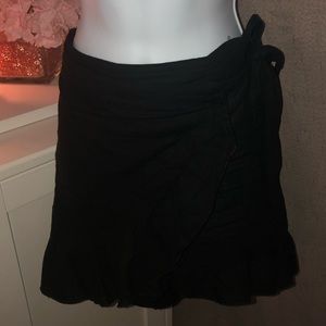 Black Skort
